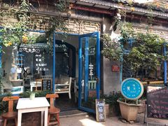 -Anne猫窝咖啡屋