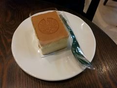 -星巴克(西藏路店)