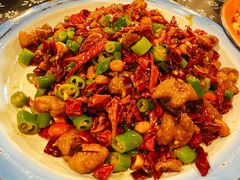 官人爆肥肠-忠义小酒馆(田东店)