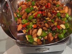 -辛香味烧鱼馆·非遗技艺·排骨红烧肉(光谷医药园店)