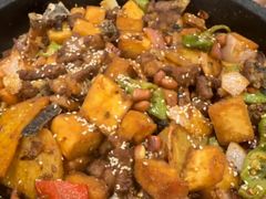 -老钟家烤羊排·敦伊阁清真餐厅胡羊焖饼