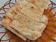 新疆马尔龙烤馕-马尔龙新疆饭店·清真(瑞景店)