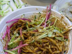 -黑八私房老北京炸酱面