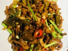 辣味鲍边-饭桌故事·血鸭湘(荣宝华店)