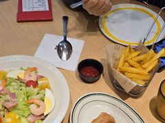 -菲滋意式餐厅(温岭银泰城店)