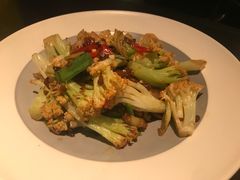 -上名堂·鱼头好吃(体育场路店)