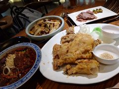 -秦唐一号西安菜馆(钟楼店)