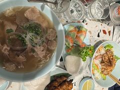 -上海来福士广场