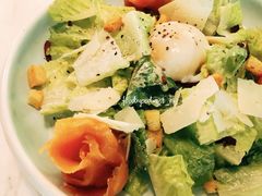 -La Mer Restaurant & Lounge