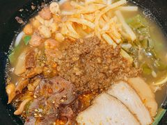 -桂在香知桂林米粉(红博中央公园店)