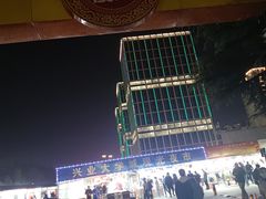 -大学城夜市