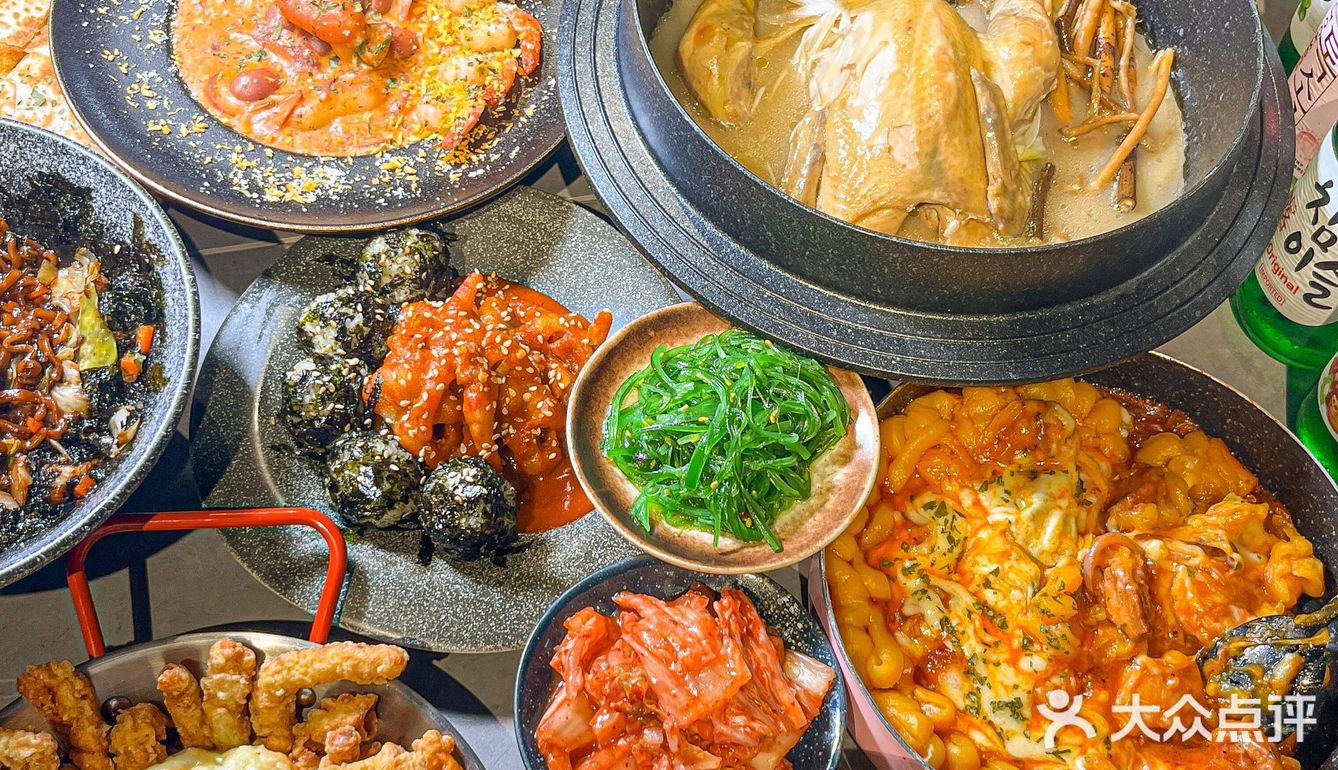 店里全是欧巴欧尼⁉️我好想天天来吃这家