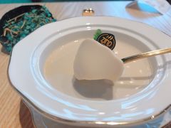 -ZING COFFEE 镜咖啡