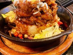 辣味火焰山牛肉饭-Let's Taipei 非常烘焙(太古里店)