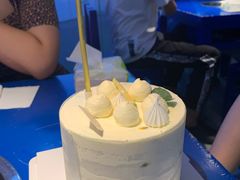 -山与蓝·轻糖鲜果蛋糕(勒泰店)