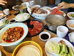 -龙聚德北京烤鸭(沙坪坝华宇A馆店)