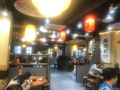 大堂-锅来乐地锅鸡(安亭店)