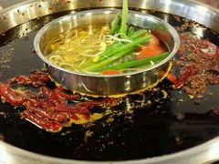 -邓莽子老火锅(中兴路总店)