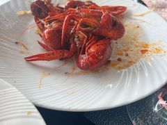 -宝利来国际大酒店-凤凰阁旋转餐厅