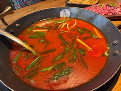 -贵厨酸汤牛肉(小十字店)