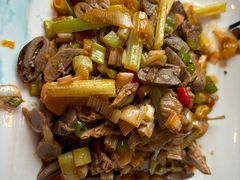 泡椒鸡杂-旭龙鱼头王(航华店)