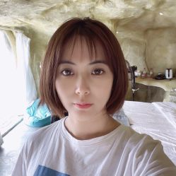 -变画·发型STUDIO