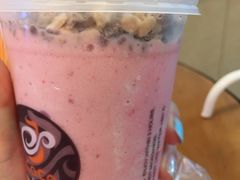 可可脆莓莓雪冰-CoCo都可(蓝村店)