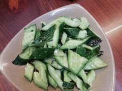 -亮亮面馆(经六路店)