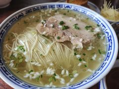 枫镇大肉面肉13面17-同得兴 Since·1995 传统苏式面馆(嘉馀坊店)