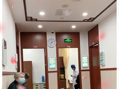 -上海市中医医院(石门路院区)