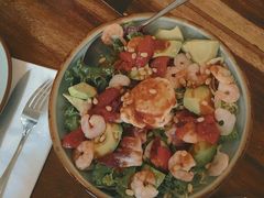 虾仁牛油果沙拉-RAC BAR(安福路店)