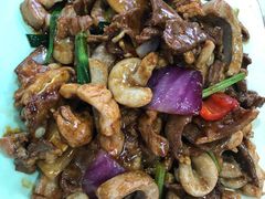 -标记美食新鲜猪杂(兴南大道店)