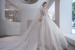 -艾米丽婚纱礼服
