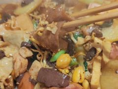 -红渡小香·牛肉麻辣香锅(车站南路店)