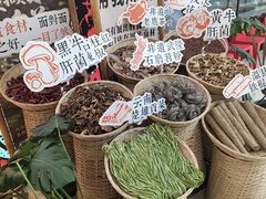 -刘一手重庆火锅(万达广场颍泉店)