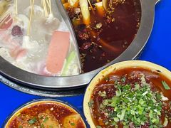 -马路边边麻辣烫联盟路店