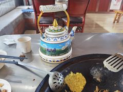 -粘豆包柴火铁锅炖