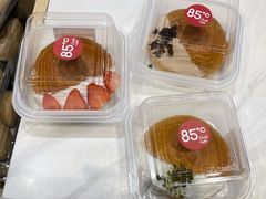-85度C(生甜甜圈研究工坊·上海松江人民北路店)