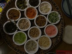 -包整·丝娃娃(一览甲秀楼风景店)