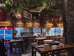 大堂-老阿爸鲜鱼土菜(昆山花桥店)
