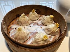 蟹粉小笼包-绿波廊(豫园店)