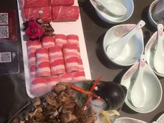 -捞王锅物料理(上海世茂广场店)