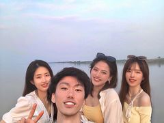 -梁子湖东篱老屋生态庄园