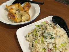 -舒蔡记生煎菜饭(云南中路店)