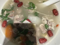 -清真·卡德尔大叔新疆主题餐厅(龙汇路店)