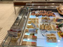 面包甜点陈列柜-巴黎贝甜(印象城店)