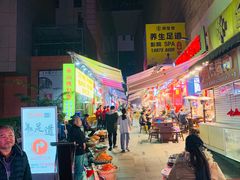 -八一好吃街·高品美食广场