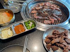 -韩烧牛中牛·甄选黑牛烤肉(黑金店)