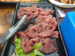-韩风烤牛肉冷面店