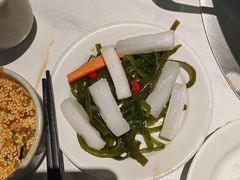-左庭右院鲜牛肉火锅(金山万达店)